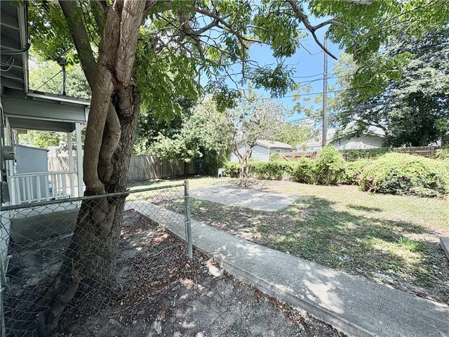 2126 Harvard St, Corpus Christi, TX 78416