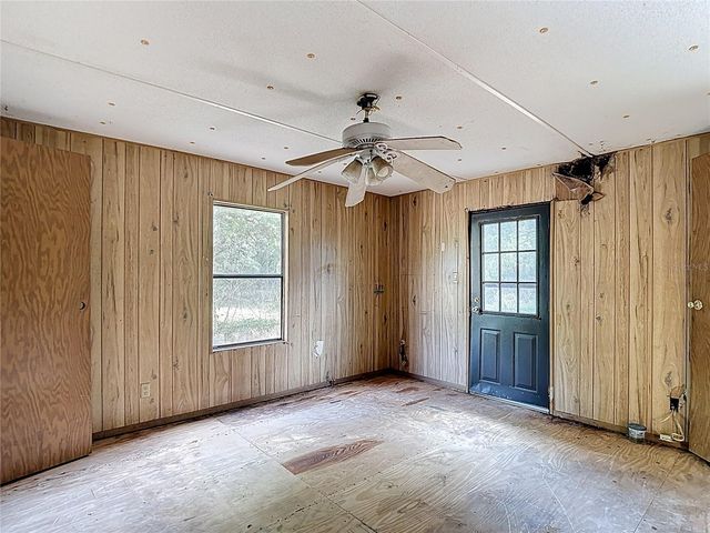 7607 WILLIAMS ROAD, Seffner, FL 33584