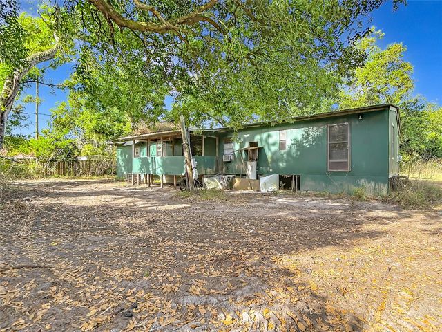 7607 WILLIAMS ROAD, Seffner, FL 33584