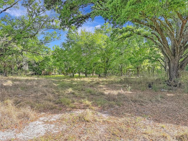 7607 WILLIAMS ROAD, Seffner, FL 33584