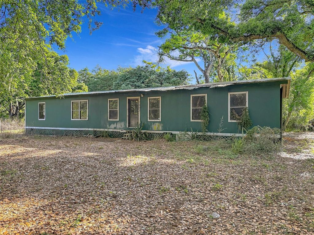 7607 WILLIAMS ROAD, Seffner, FL 33584