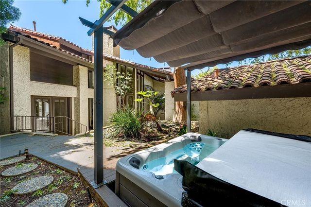4000 Marion Way, Long Beach, CA 90807