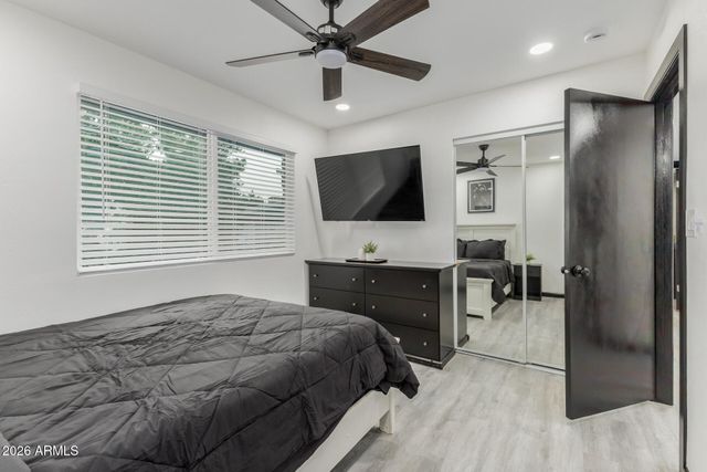 2117 W KIMBERLY Way, Phoenix, AZ 85027