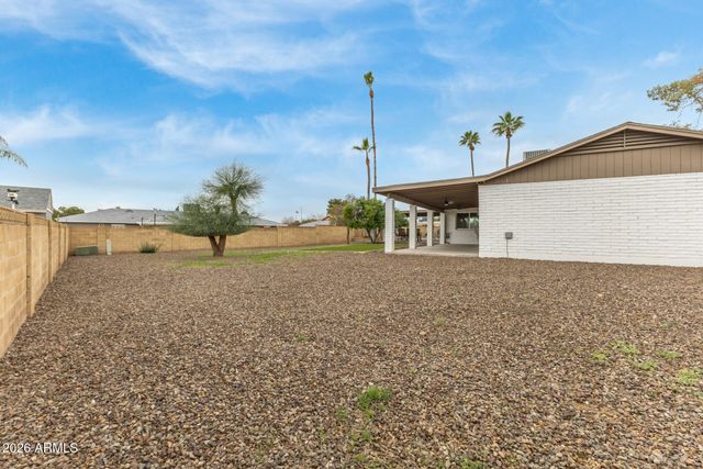 2117 W KIMBERLY Way, Phoenix, AZ 85027