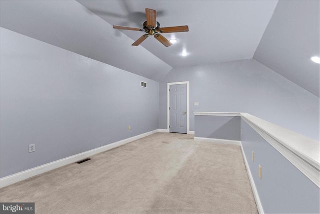 5525 BARBARA DR, Mechanicsburg, PA 17050