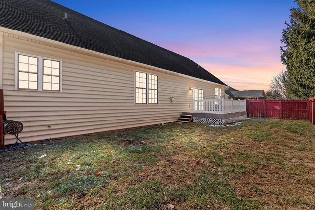 5525 BARBARA DR, Mechanicsburg, PA 17050