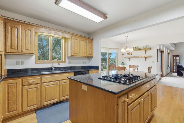 1835 63rd Street E, Inver Grove Heights, MN 55077