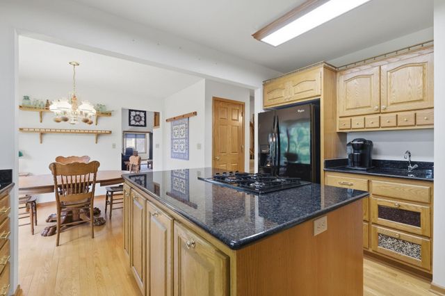 1835 63rd Street E, Inver Grove Heights, MN 55077