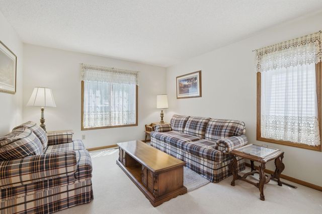 1835 63rd Street E, Inver Grove Heights, MN 55077
