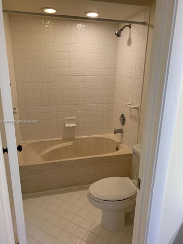 15292 SW 46th Ln Dr 64, Miami, FL 33185