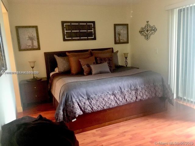 15292 SW 46th Ln Dr 64, Miami, FL 33185