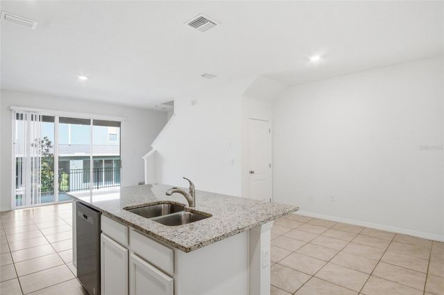 1535 LUMBER AVENUE, Davenport, FL 33837