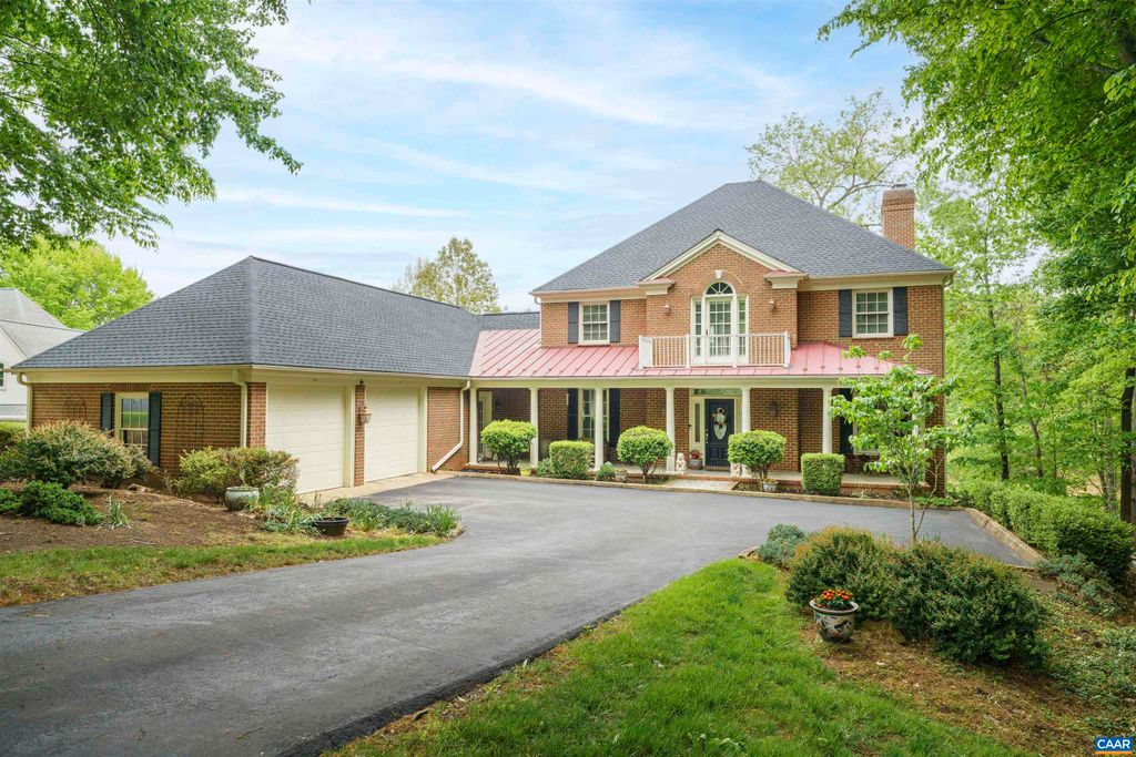 1631 GATEWICK PL, Keswick, VA 22947