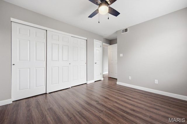 1231 Creve Coeur Crossing Lane B, Creve Coeur, MO 63017