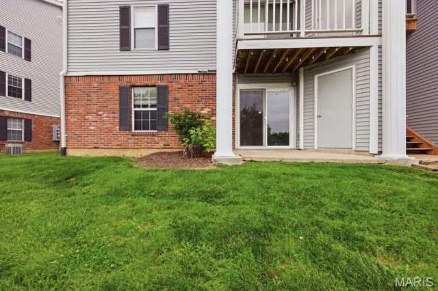 1231 Creve Coeur Crossing Lane B, Creve Coeur, MO 63017
