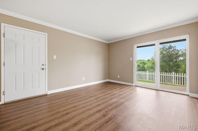 1231 Creve Coeur Crossing Lane B, Creve Coeur, MO 63017