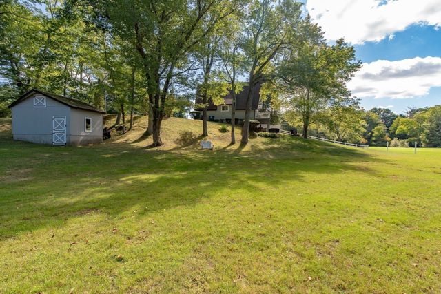 171 Elm, Blackstone, MA 01504