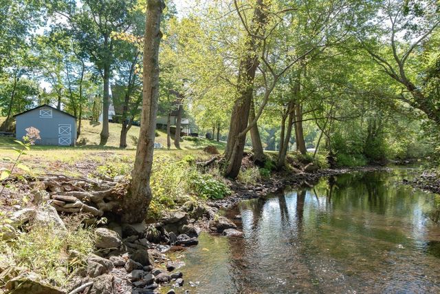 171 Elm, Blackstone, MA 01504