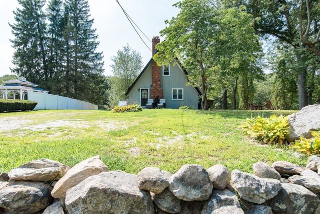 171 Elm, Blackstone, MA 01504