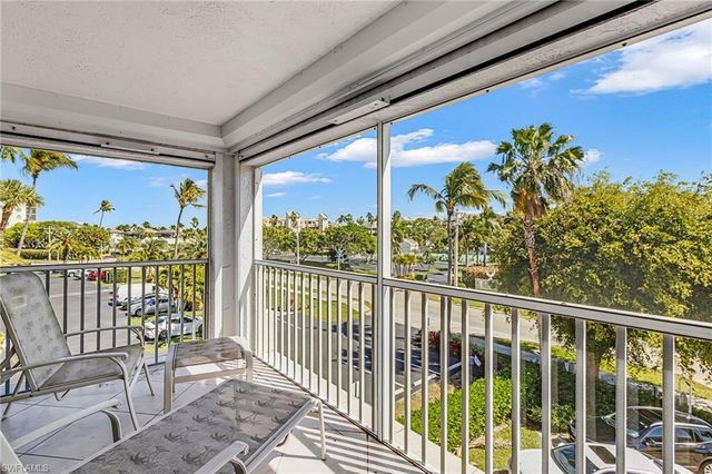 908 Collier CT 302, Marco Island, FL 34145