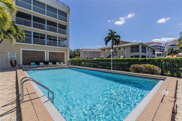 908 Collier CT 302, Marco Island, FL 34145