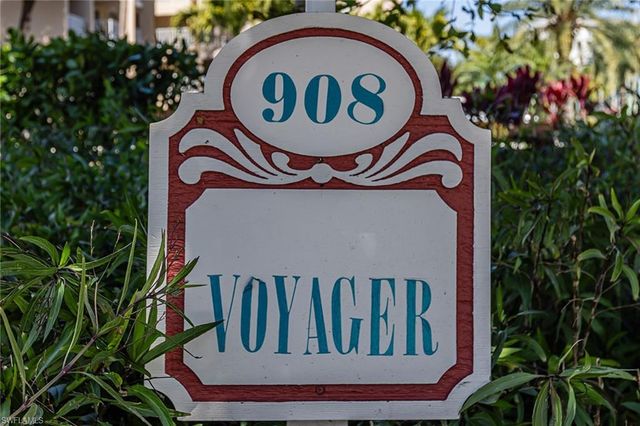 908 Collier CT 302, Marco Island, FL 34145