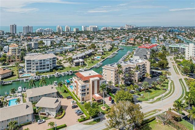 908 Collier CT 302, Marco Island, FL 34145