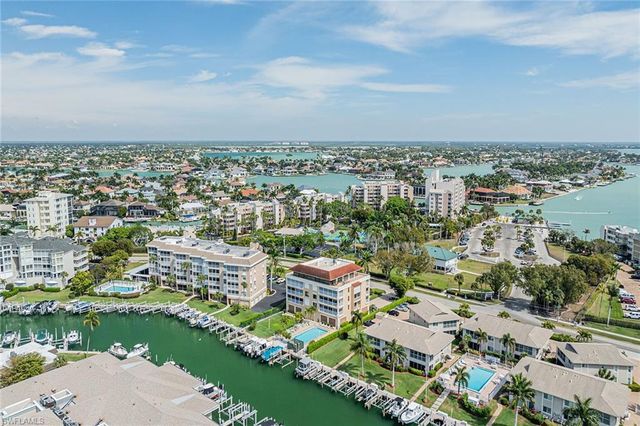 908 Collier CT 302, Marco Island, FL 34145