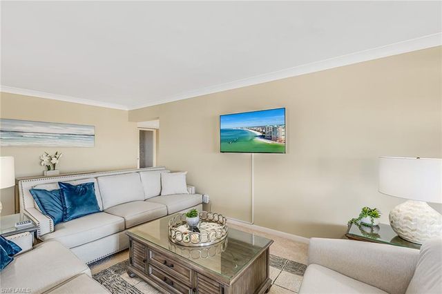 908 Collier CT 302, Marco Island, FL 34145