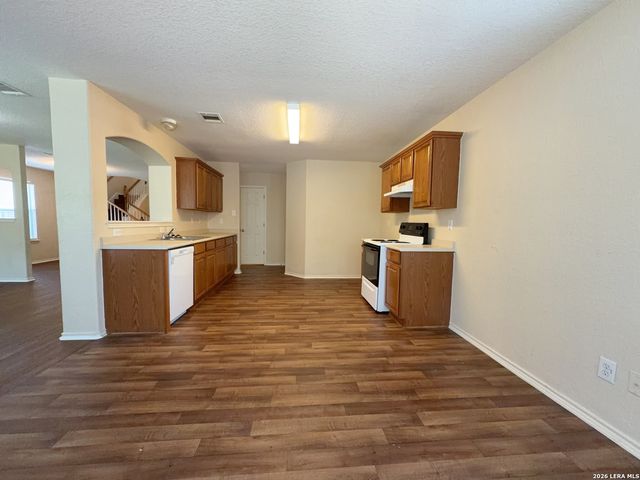 10247 Huisache Field, Helotes, TX 78023