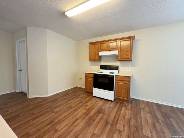 10247 Huisache Field, Helotes, TX 78023