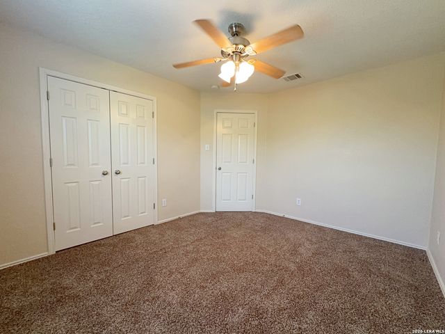 10247 Huisache Field, Helotes, TX 78023