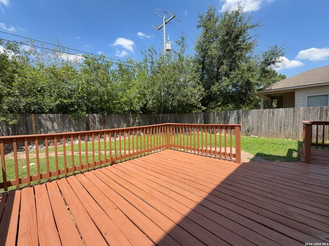 10247 Huisache Field, Helotes, TX 78023