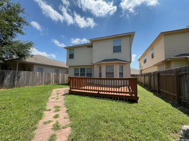 10247 Huisache Field, Helotes, TX 78023