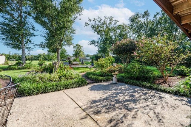 381 Highridge Drive, Houma, LA 70363