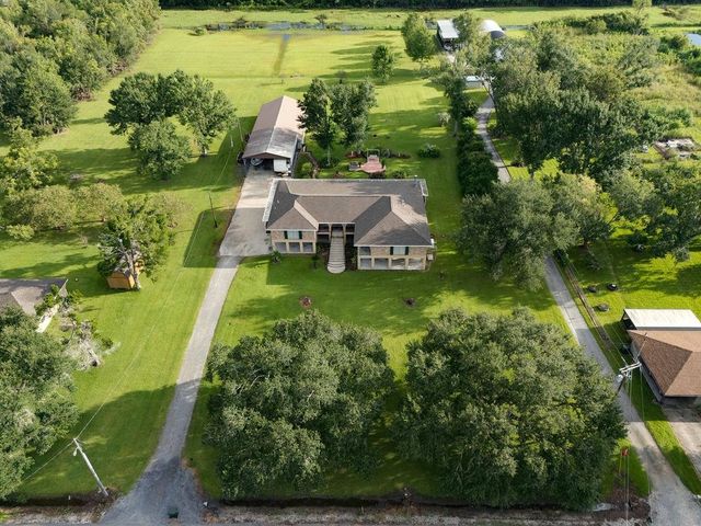381 Highridge Drive, Houma, LA 70363