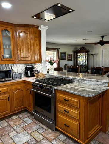 381 Highridge Drive, Houma, LA 70363