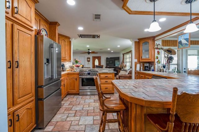 381 Highridge Drive, Houma, LA 70363