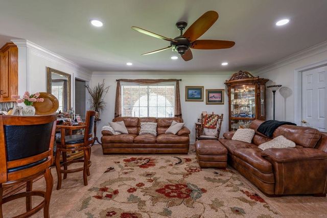 381 Highridge Drive, Houma, LA 70363