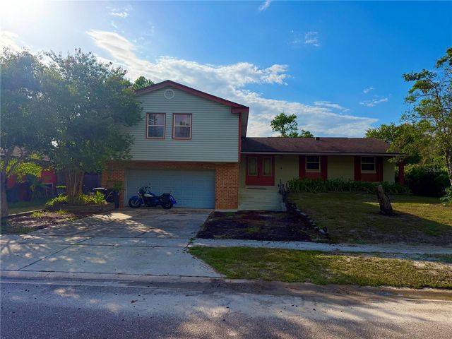 513 OAKCREST STREET, Altamonte Springs, FL 32714
