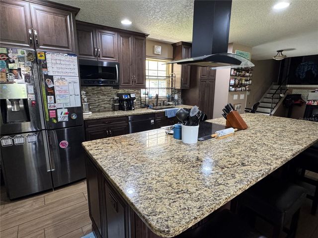 513 OAKCREST STREET, Altamonte Springs, FL 32714