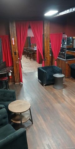 2014 29th Street, Astoria, NY 11105