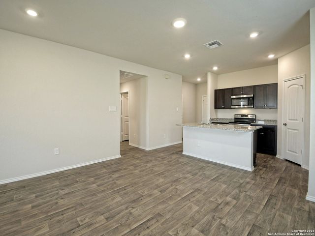 771 Monarch, Seguin, TX 78155