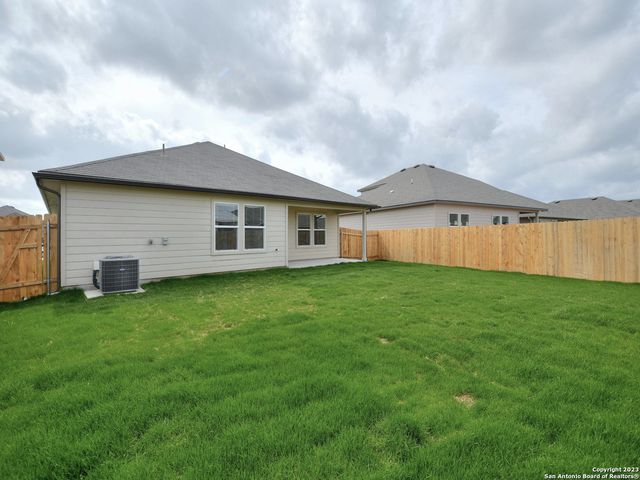 771 Monarch, Seguin, TX 78155