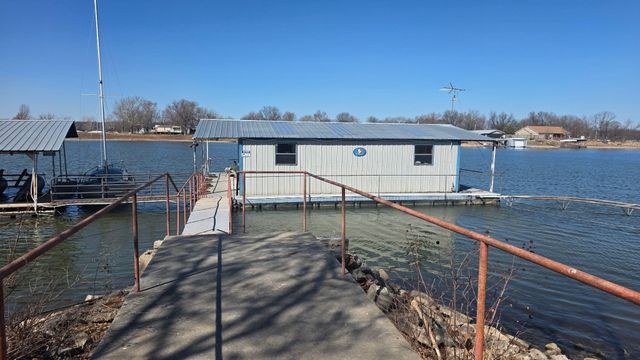 25811 S 605 Road, Grove, OK 74344