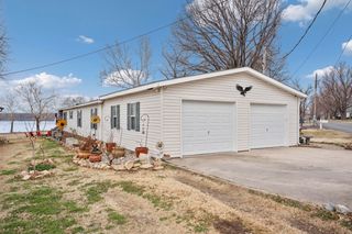 25811 S 605 Road, Grove, OK 74344