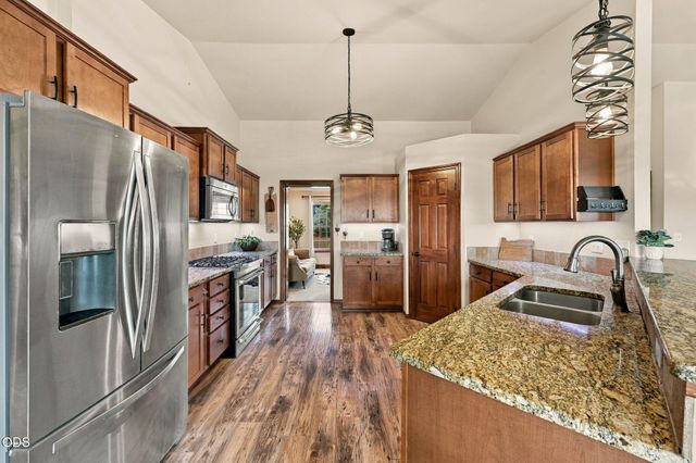 10835 SW Mintken Lane, Culver, OR 97734