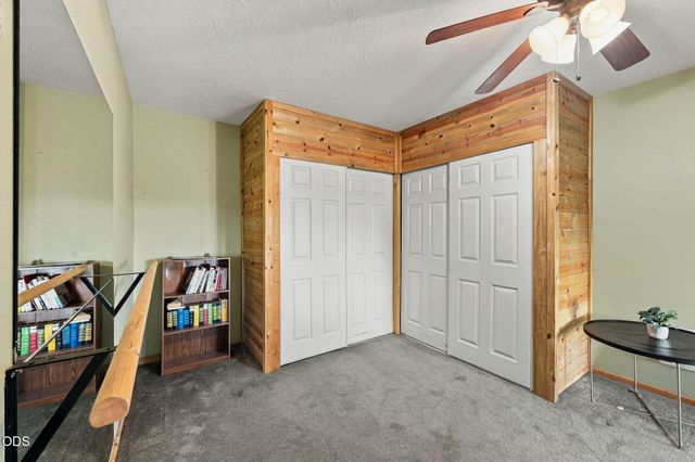 10835 SW Mintken Lane, Culver, OR 97734