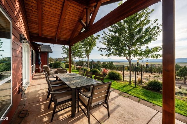 10835 SW Mintken Lane, Culver, OR 97734