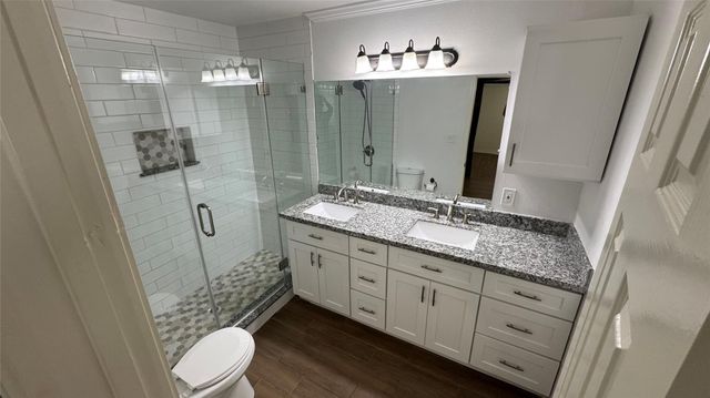 221 Hyta Street, Houston, TX 77018